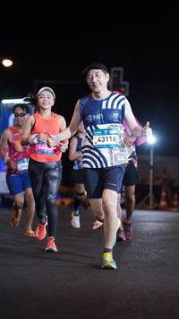 BIB: 43116, 779
                            <button type="button" onclick="openModal(23087888)" class="btn btn-primary btn-sm float-right btn-popup" data-toggle="modal" data-target=".modal-high-quality">
                        <i class="fas fa-shopping-cart"></i> Add to Cart
                    </button>
                                            <button type="button" onclick="isThisMe(23087888, true)" class="btn btn-success btn-sm float-right btn-popup btn-isme hidden" data-toggle="tooltip" data-placement="bottom" title="นี่คือรูปของคุณใช่ไหม คลิกที่นี่เพื่อเอาเข้าอัลบั้ม">
                        <i class="fas fa-plus"></i> Add to album
                    </button>
                    <button type="button" onclick="isThisMe(23087888, false)" class="btn btn-warning btn-sm float-right btn-popup btn-isnotme hidden">
                        <i class="fas fa-ban"></i> Remove from album
                    </button>